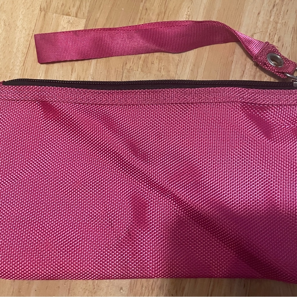 NWOT Seattle Seahawks breast cancer awareness wristlet pouch - Picture 2 of 2